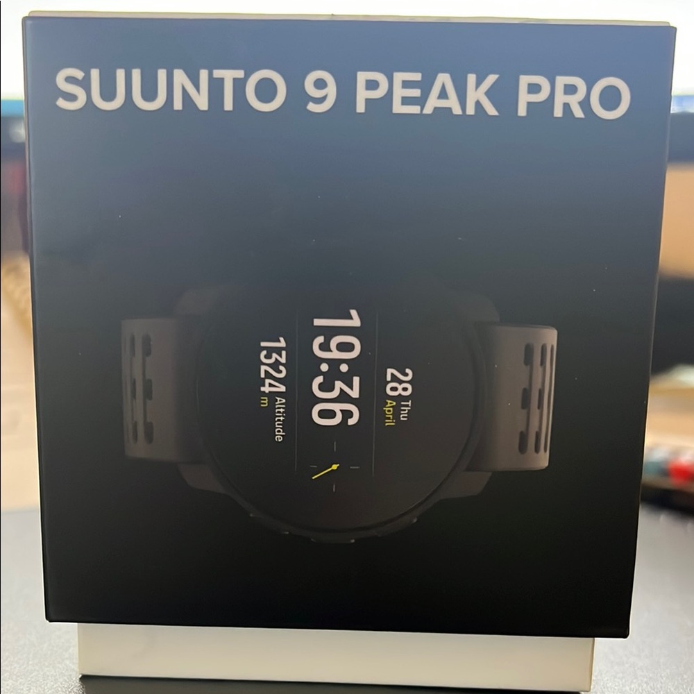 Suunto Black Smartwatch Wearables